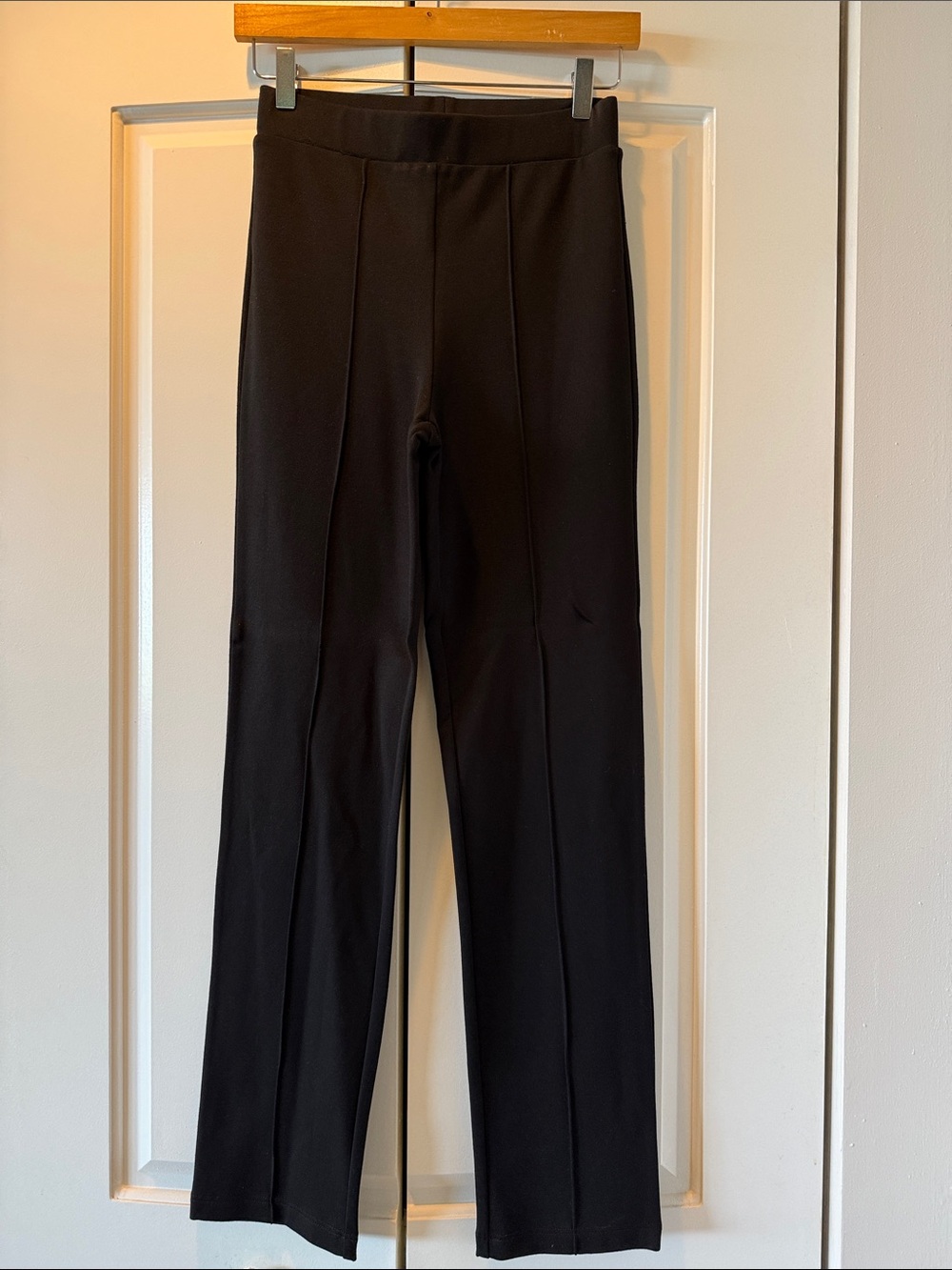 Lysse Black Straight-Leg Pull-On Pants